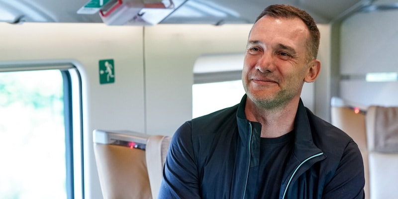 "Clamoroso Shevchenko, introdotta la macchina della verità per gli arbitri!" 1 "Clamoroso Shevchenko, introdotta la macchina della verità per gli arbitri!"