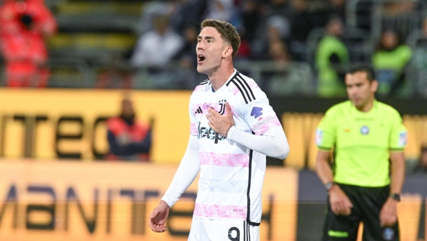 Juve, senti Stojkovic: "I gol di Vlahovic in A valgono i quelli di Haaland" 1 Juve, senti Stojkovic: "I gol di Vlahovic in A valgono i quelli di Haaland"