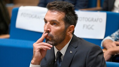 Buffon: “Fagioli ha già pagato per i suoi errori. Bonucci? Grandissimo campione" 1 Buffon: “Fagioli ha già pagato per i suoi errori. Bonucci? Grandissimo campione"