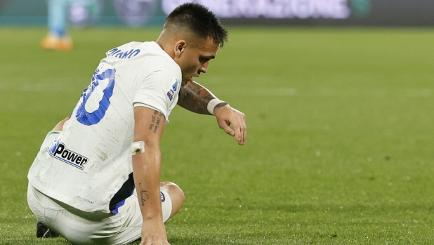 Lautaro spremuto per 14 mesi: se va a Parigi, l'esordio può slittare a settembre 1 Lautaro spremuto per 14 mesi: se va a Parigi, l'esordio può slittare a settembre