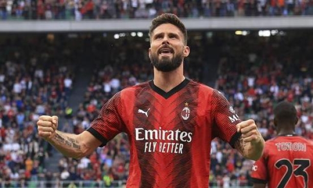 Giroud ufficializza l'addio al Milan: "Orgoglioso per tutto. Ma ora, prima la famiglia" 1 Giroud ufficializza l'addio al Milan: "Orgoglioso per tutto. Ma ora, prima la famiglia"