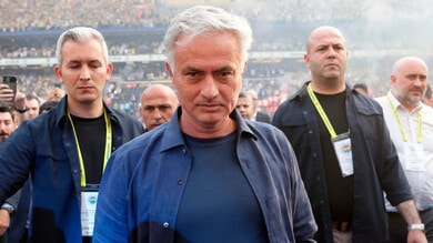 Mourinho guarda solo la Juve: altro bianconero nel mirino dopo Huijsen 1 Mourinho guarda solo la Juve: altro bianconero nel mirino dopo Huijsen