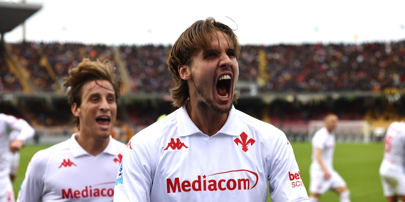 Fiorentina scatenata, batte 6-0 il Lecce: che show Cataldi! 1 Fiorentina scatenata, batte 6-0 il Lecce: che show Cataldi!