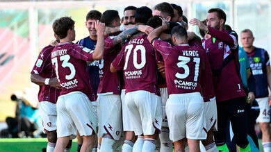 Salernitana di misura a Palermo: decide la meteora Juve. Pari Brescia 1 Salernitana di misura a Palermo: decide la meteora Juve. Pari Brescia