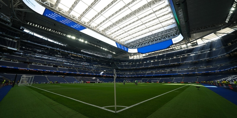 "Real Madrid, addio al nome Santiago Bernabeu: ecco come si chiamerà lo stadio" 1 "Real Madrid, addio al nome Santiago Bernabeu: ecco come si chiamerà lo stadio"
