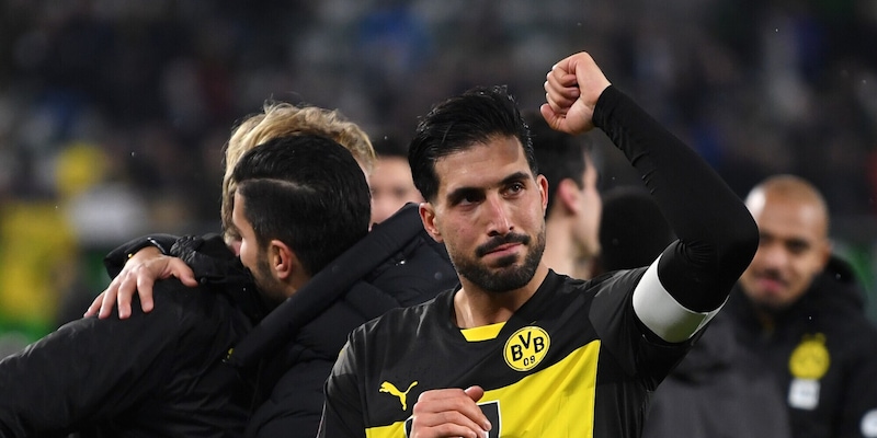 Bundesliga, colpo in trasferta per il Borussia Dortmund. Vince anche il Bochum 1 Bundesliga, colpo in trasferta per il Borussia Dortmund. Vince anche il Bochum