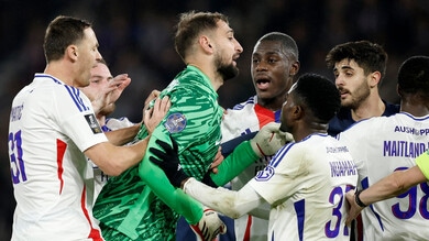 Donnarumma, rissa sfiorata nel 3-1 Psg al Lione: +7 su De Zerbi 1 Donnarumma, rissa sfiorata nel 3-1 Psg al Lione: +7 su De Zerbi