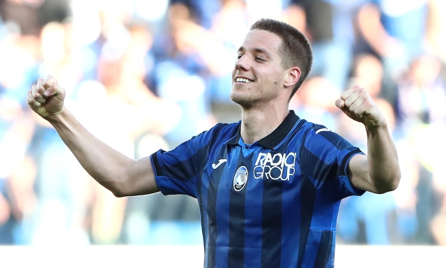 Lazio-Atalanta, le formazioni ufficiali: in attacco c'è Pasalic, Baroni sceglie Dele-Bashiru in mediana 1 Lazio-Atalanta, le formazioni ufficiali: in attacco c'è Pasalic, Baroni sceglie Dele-Bashiru in mediana