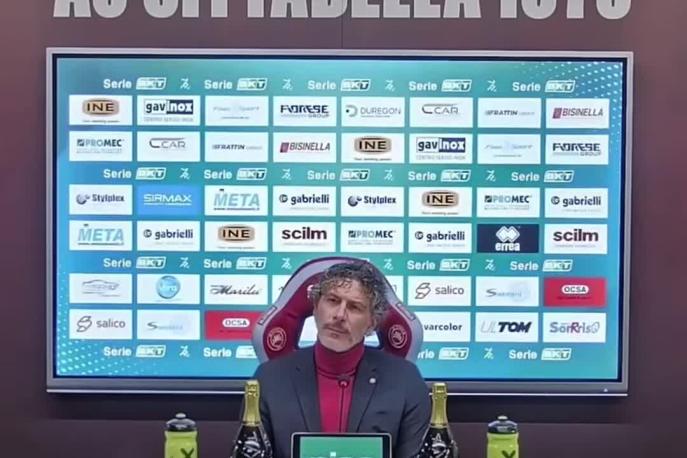 Cittadella-Juve Stabia, Dal Canto: "Al doppio miracolo di Thiam ho bestemmiato" 1 Cittadella-Juve Stabia, Dal Canto: "Al doppio miracolo di Thiam ho bestemmiato"