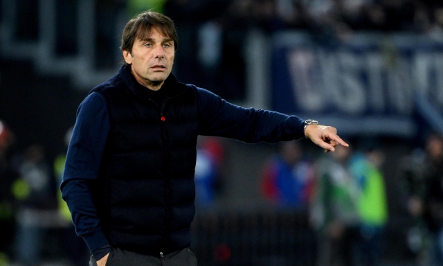 Napoli: fiducia a Juan Jesus, Kvara recuperato. Che crescita per Neres. Le parole di Conte 1 Napoli: fiducia a Juan Jesus, Kvara recuperato. Che crescita per Neres. Le parole di Conte
