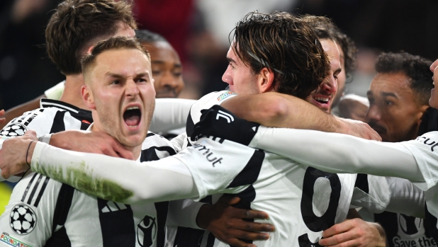 Juve, finalmente una grande notte! Vlahovic-McKennie, City schiantato e sempre più in crisi 1 Juve, finalmente una grande notte! Vlahovic-McKennie, City schiantato e sempre più in crisi
