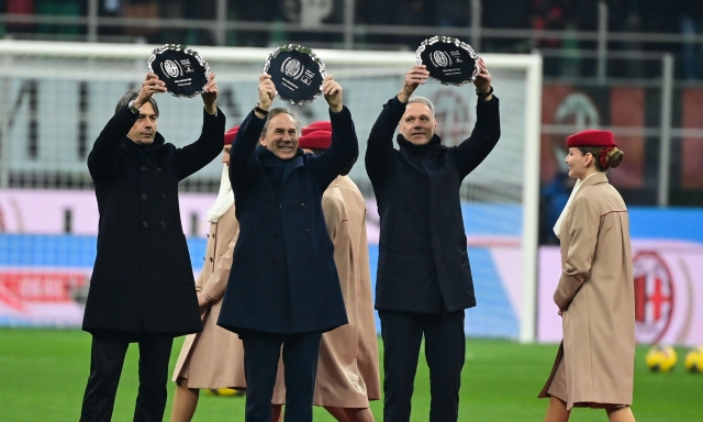 In piedi per Van Basten e Inzaghi, fischi per Ibra: Milan, pepe sulla festa per i 125 anni 1 In piedi per Van Basten e Inzaghi, fischi per Ibra: Milan, pepe sulla festa per i 125 anni