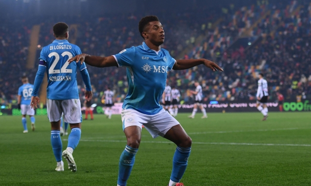 Genoa-Napoli, le formazioni ufficiali: Vieira con Pinamonti e Vitinha davanti, Conte conferma Neres 1 Genoa-Napoli, le formazioni ufficiali: Vieira con Pinamonti e Vitinha davanti, Conte conferma Neres