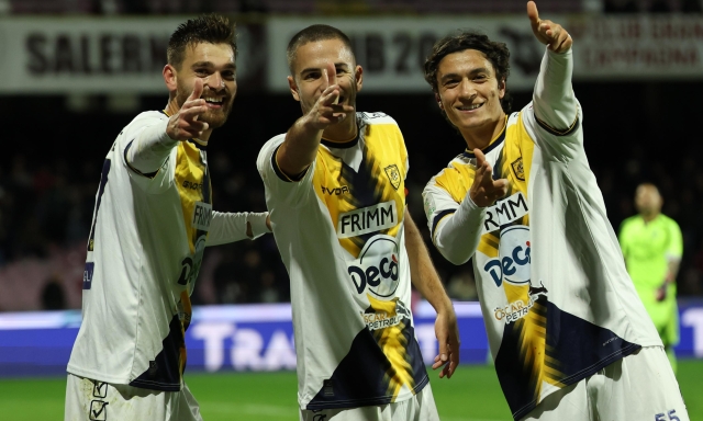 La Juve Stabia sogna, la Salernitana trema: umori opposti per un derby infinito 1 La Juve Stabia sogna, la Salernitana trema: umori opposti per un derby infinito