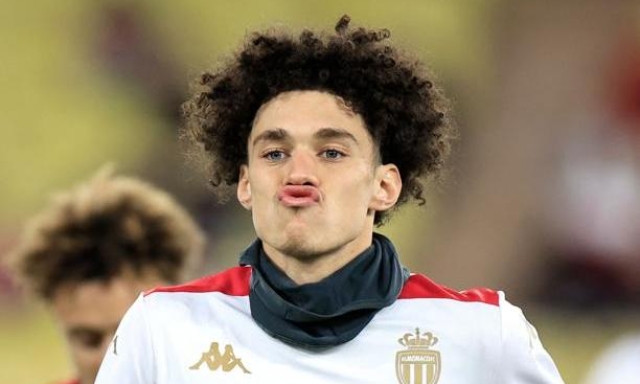 Assist, Goku e fantasia: chi è Akliouche, l'ultimo francese seguito dal Milan 1 Assist, Goku e fantasia: chi è Akliouche, l'ultimo francese seguito dal Milan