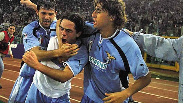 Castroman: "Vendo oggetti sacri della Vergine di Lujan. Mancini mi ha tradito, non posso perdonarlo" 1 Castroman: "Vendo oggetti sacri della Vergine di Lujan. Mancini mi ha tradito, non posso perdonarlo"