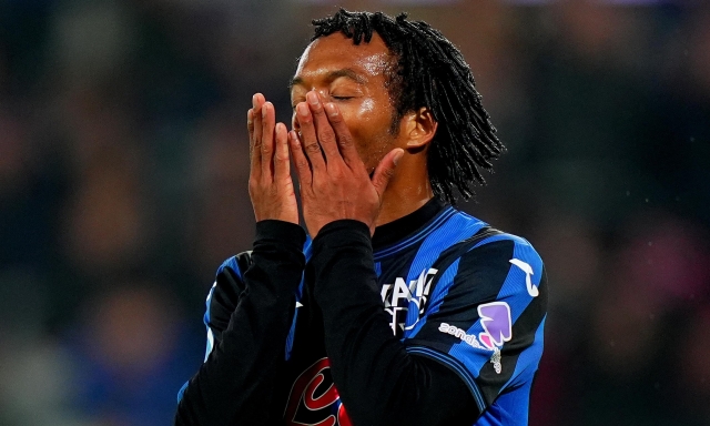 Atalanta, stop per Cuadrado nella rifinitura: resta a Bergamo. La spinta dei tifosi 1 Atalanta, stop per Cuadrado nella rifinitura: resta a Bergamo. La spinta dei tifosi