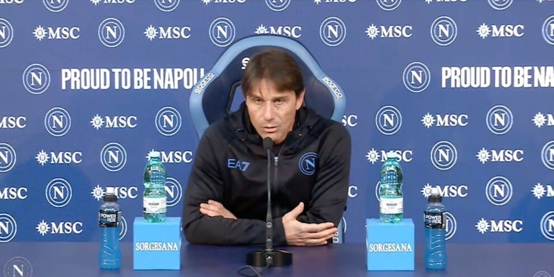 Conte: “Kvaratskhelia via? Sarà una squadra diversa”. Su Atalanta-Napoli... 1 Conte: “Kvaratskhelia via? Sarà una squadra diversa”. Su Atalanta-Napoli...