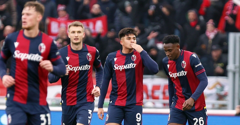 Maldini illude il Monza, poi Castro-Odgaard-Orsolini: tris Bologna in rimonta 1 Maldini illude il Monza, poi Castro-Odgaard-Orsolini: tris Bologna in rimonta