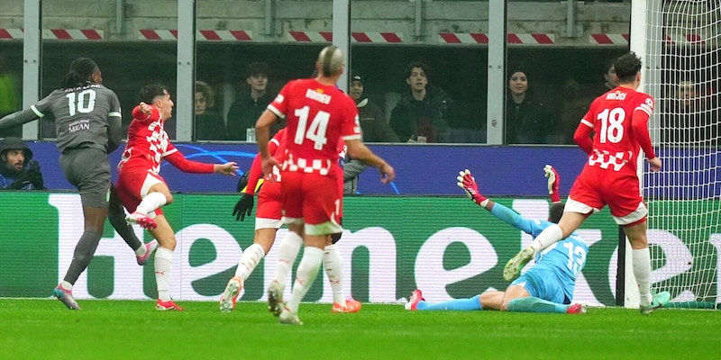 Leao manda il Girona ko: passo avanti del Milan verso gli ottavi di finale 1 Leao manda il Girona ko: passo avanti del Milan verso gli ottavi di finale