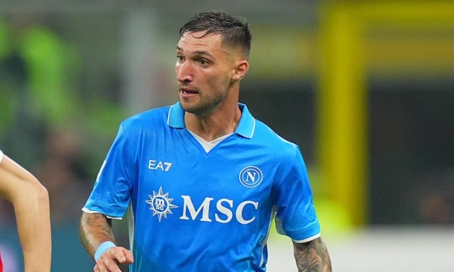 Napoli-Verona, le formazioni ufficiali: Politano dal 1', Zanetti con Tengstedt e Sarr in avanti 1 Napoli-Verona, le formazioni ufficiali: Politano dal 1', Zanetti con Tengstedt e Sarr in avanti