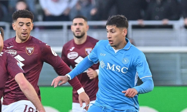 Olivera è in ripresa: il difensore del Napoli tenta il recupero per l'Atalanta 1 Olivera è in ripresa: il difensore del Napoli tenta il recupero per l'Atalanta