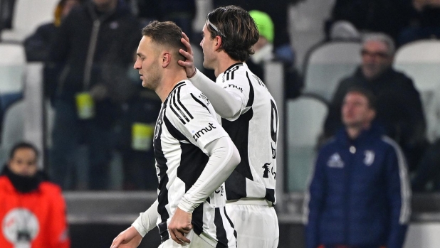 Juve, 190 milioni di problemi: se 3 dei 10 acquisti più cari di sempre fanno flop... 1 Juve, 190 milioni di problemi: se 3 dei 10 acquisti più cari di sempre fanno flop...