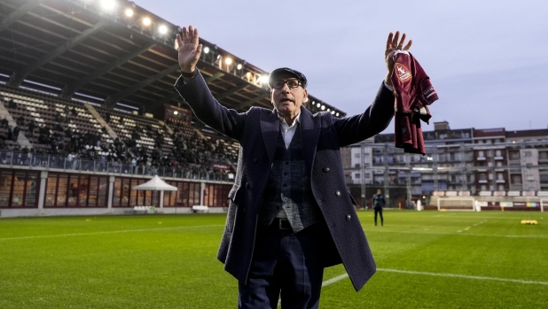 Graziani: "Toro, questa è la strada giusta: ora gioca 18 derby. Ricci? Mi ricorda Ancelotti" 1 Graziani: "Toro, questa è la strada giusta: ora gioca 18 derby. Ricci? Mi ricorda Ancelotti"