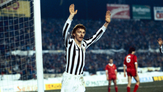 Un pallone rosso nella neve: quando Boniek stese i Reds 4 mesi prima dell'Heysel 1 Un pallone rosso nella neve: quando Boniek stese i Reds 4 mesi prima dell'Heysel
