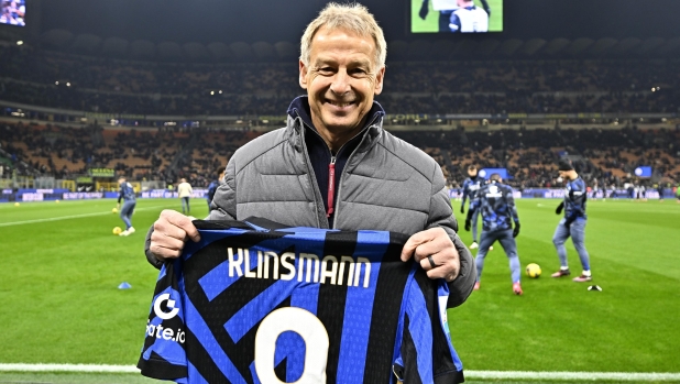 Klinsmann a San Siro: "Bello tornare qui, spero che l'Inter vinca la Champions" 1 Klinsmann a San Siro: "Bello tornare qui, spero che l'Inter vinca la Champions"