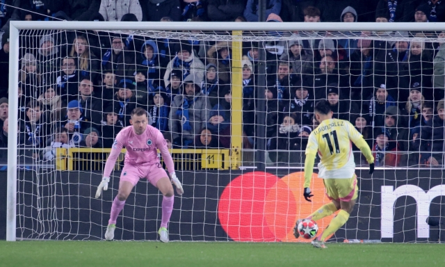 Juve, pareggite anche in Europa: lo 0-0 di Bruges vale i playoff, ma le prime 8 sono lontane 1 Juve, pareggite anche in Europa: lo 0-0 di Bruges vale i playoff, ma le prime 8 sono lontane