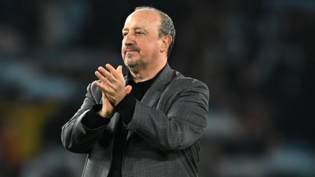 Benitez: "Napoli senza coppe? Anche le partite sono allenanti" 1 Benitez: "Napoli senza coppe? Anche le partite sono allenanti"