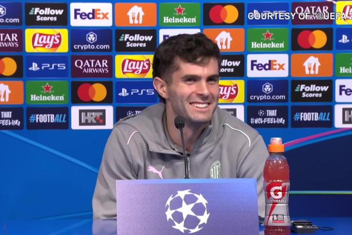 Pulisic-Conceicao, che risate: il siparietto in conferenza stampa 1 Pulisic-Conceicao, che risate: il siparietto in conferenza stampa