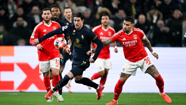 Juve, sempre peggio! Dominata dal Benfica, fischiata dai tifosi. Ai playoff contro Milan o Psv 1 Juve, sempre peggio! Dominata dal Benfica, fischiata dai tifosi. Ai playoff contro Milan o Psv