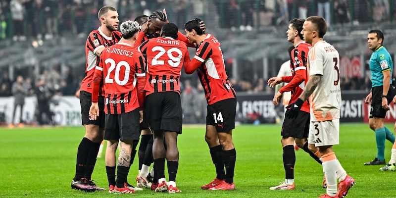 Moviola Milan-Roma: Hummels rischia un rigore 1 Moviola Milan-Roma: Hummels rischia un rigore