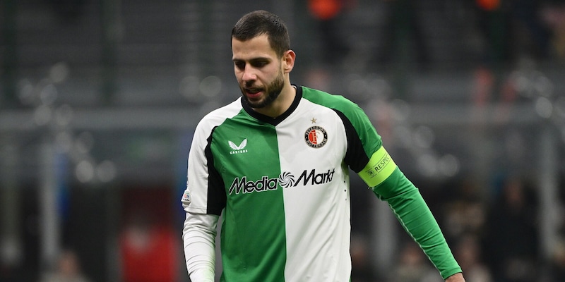 Hancko, 007 Juve a San Siro durante Milan-Feyenoord: la cifra che serve 1 Hancko, 007 Juve a San Siro durante Milan-Feyenoord: la cifra che serve