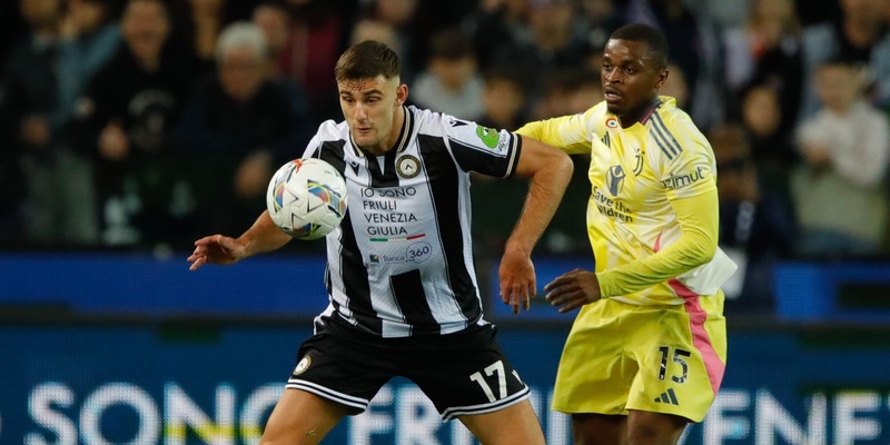 Lucca, la lista di Giuntoli e l'amico speciale alla Juve: “Inseparabili” 1 Lucca, la lista di Giuntoli e l'amico speciale alla Juve: “Inseparabili”