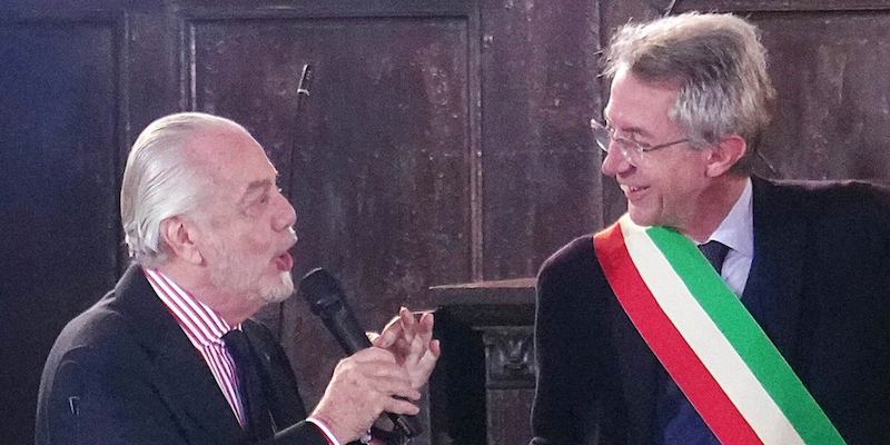 Napoli, De Laurentiis punta al nuovo stadio: l’idea è non ristrutturare il Maradona 1 Napoli, De Laurentiis punta al nuovo stadio: l’idea è non ristrutturare il Maradona