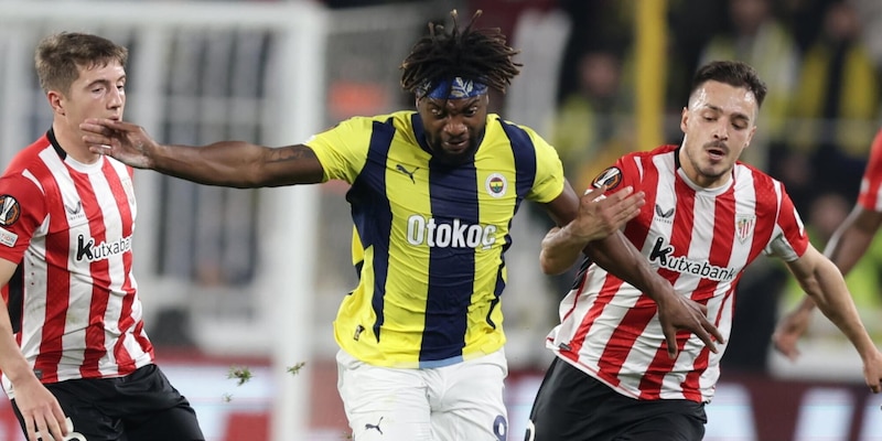 Saint-Maximin al Napoli, ci siamo: ha salutato il Fenerbahçe 1 Saint-Maximin al Napoli, ci siamo: ha salutato il Fenerbahçe