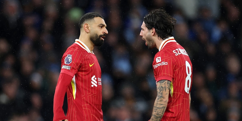 Liverpool, Salah show contro il Manchester City: titolo più vicino. Il Newcastle cala il poker 1 Liverpool, Salah show contro il Manchester City: titolo più vicino. Il Newcastle cala il poker