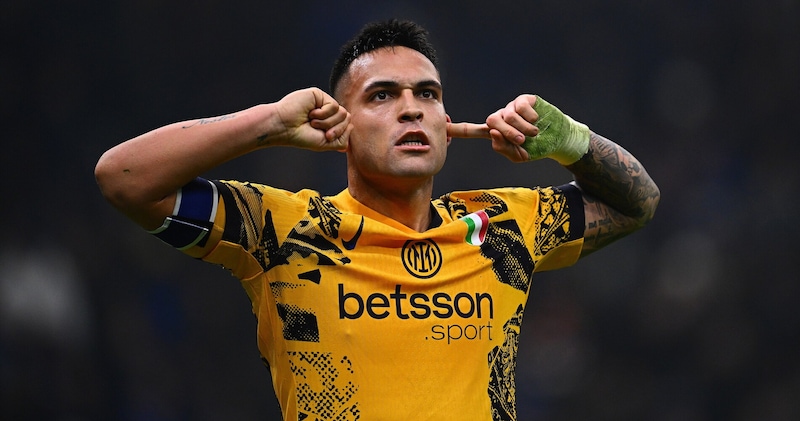 Lautaro si carica l'Inter sulle spalle: primo posto aspettando il Napoli 1 Lautaro si carica l'Inter sulle spalle: primo posto aspettando il Napoli