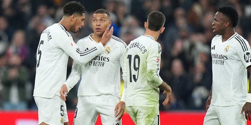 Prima Alvarez, poi Mbappé: pari nel derby di Madrid tra Real e Atletico 1 Prima Alvarez, poi Mbappé: pari nel derby di Madrid tra Real e Atletico