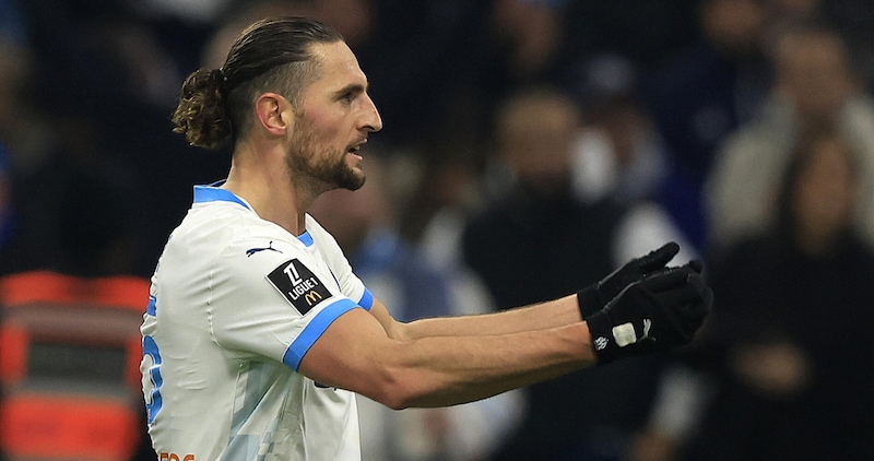 Rabiot trascina il Marsiglia: il Lione di Fonseca ko 3-2! De Zerbi a -10 dal Psg 1 Rabiot trascina il Marsiglia: il Lione di Fonseca ko 3-2! De Zerbi a -10 dal Psg