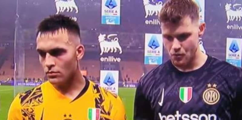 L'Inter dei Martinez! "Parata indimenticabile", "Con la Juve non ho bestemmiato"
1 L'Inter dei Martinez! "Parata indimenticabile", "Con la Juve non ho bestemmiato"