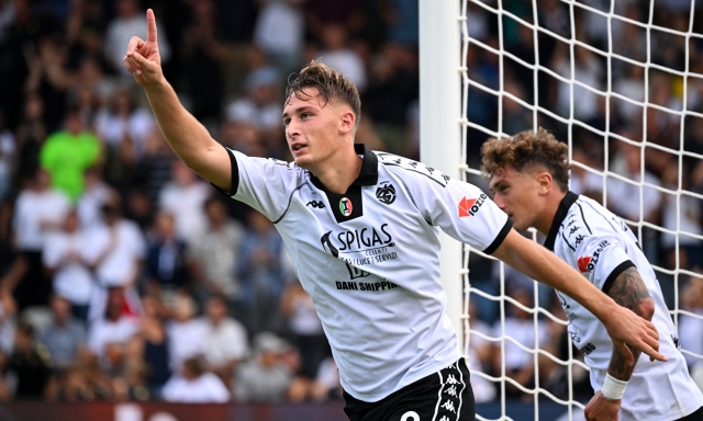 Il capitano, il baby d'oro e lo straniero: la sfida a tre per il titolo di bomber di Serie B 1 Il capitano, il baby d'oro e lo straniero: la sfida a tre per il titolo di bomber di Serie B