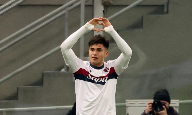 Parma-Bologna, le formazioni ufficiali: Cambiaghi dal 1', Chivu col tridente 1 Parma-Bologna, le formazioni ufficiali: Cambiaghi dal 1', Chivu col tridente