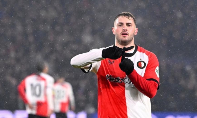 Milan-Gimenez, affare fatto col Feyenoord: il centravanti in arrivo già oggi 1 Milan-Gimenez, affare fatto col Feyenoord: il centravanti in arrivo già oggi