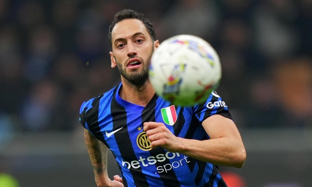 Giocatori e allenatori ammoniti o espulsi nella 24ª giornata: i malus al Fantacampionato 1 Giocatori e allenatori ammoniti o espulsi nella 24ª giornata: i malus al Fantacampionato