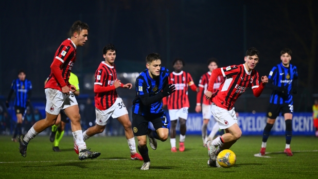 Coppa Italia, il Milan vince ai rigori (6-4) il derby con l'Inter: in semifinale trova il Lecce 1 Coppa Italia, il Milan vince ai rigori (6-4) il derby con l'Inter: in semifinale trova il Lecce