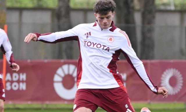 Roma, tempo di rinnovi: firmano i baby Mannini e Romano. Futuro incerto per Pellegrini 1 Roma, tempo di rinnovi: firmano i baby Mannini e Romano. Futuro incerto per Pellegrini